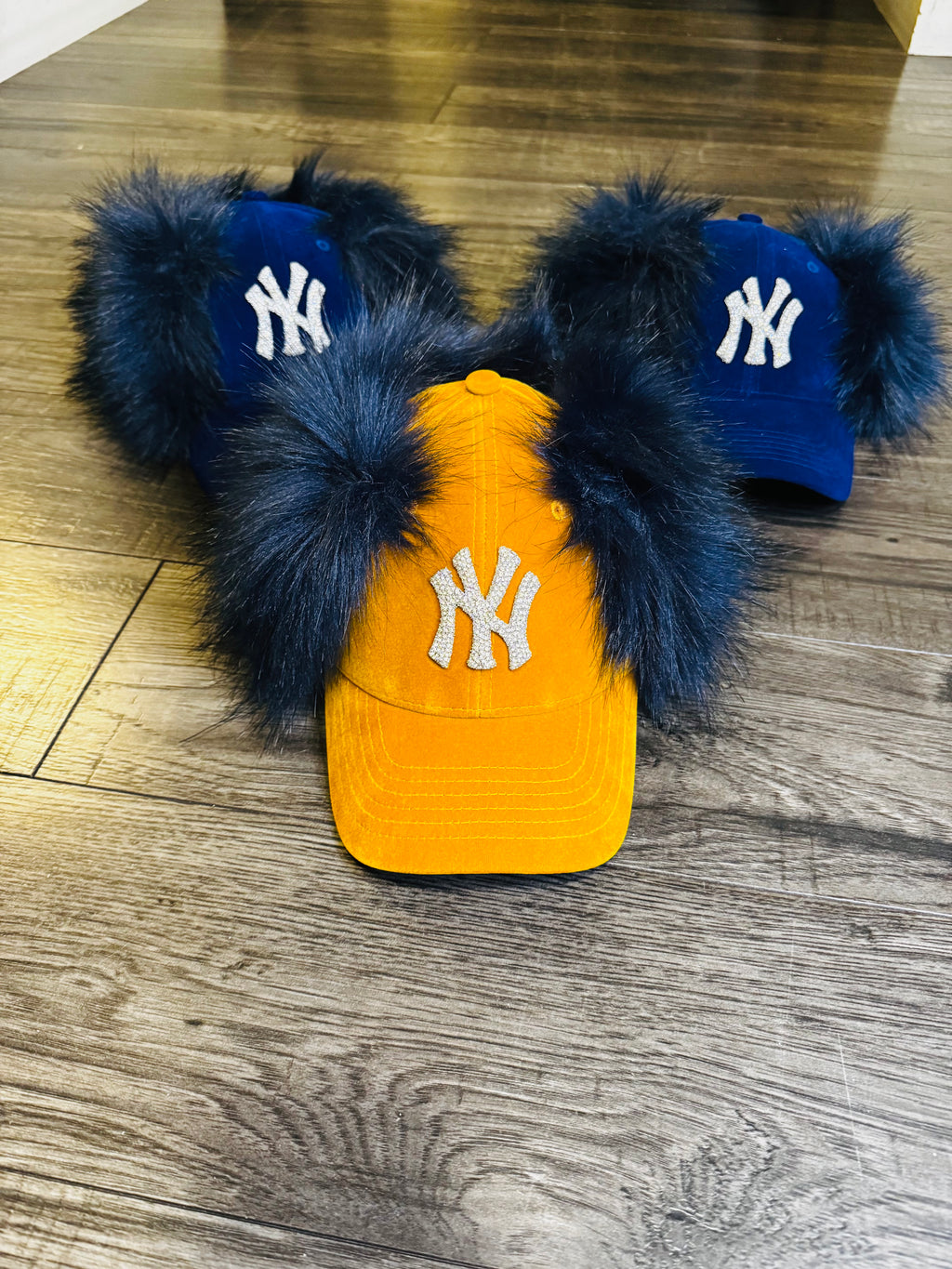 Luxury Statement Fur NY Cap