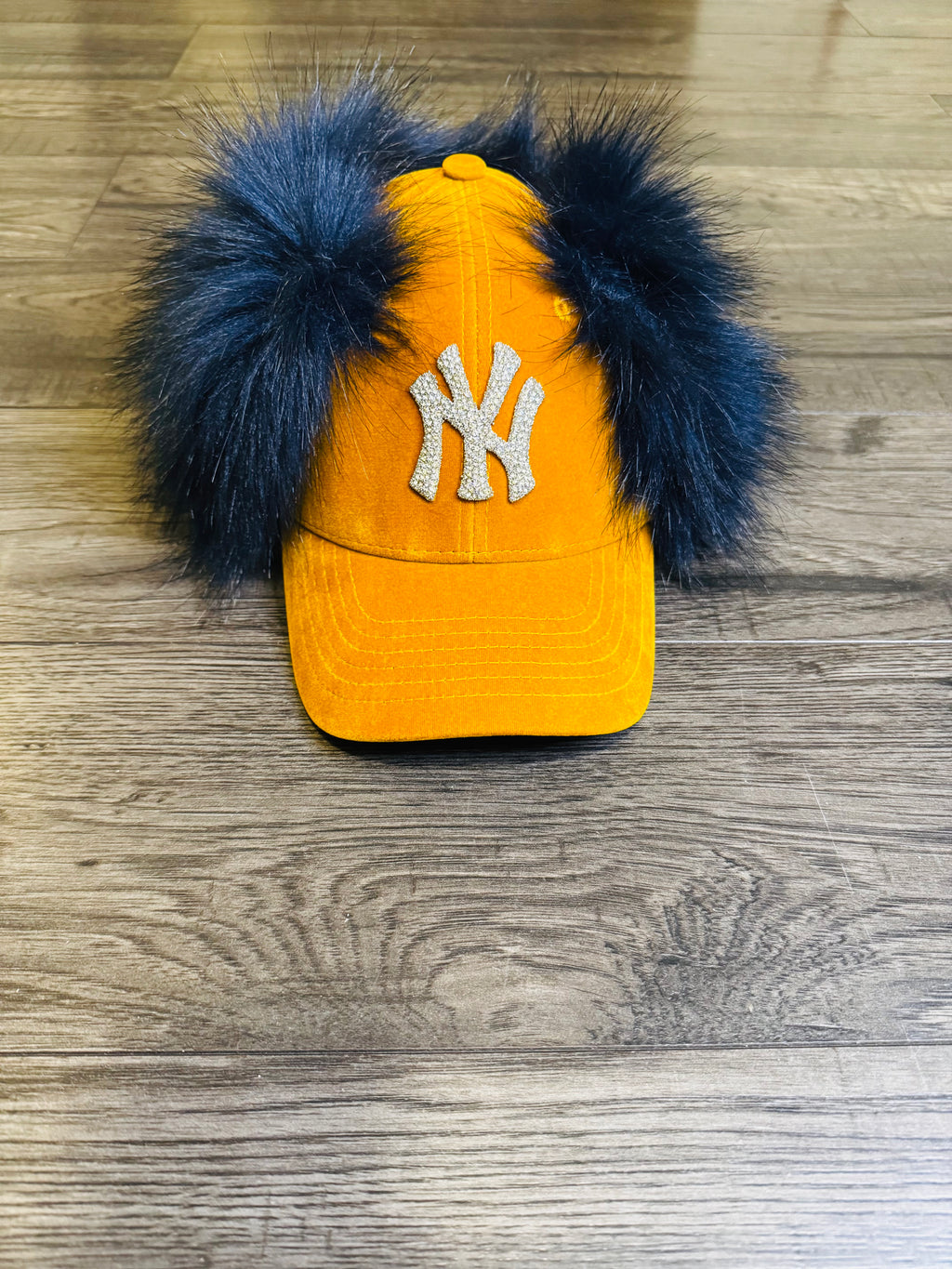 Luxury Statement Fur NY Cap